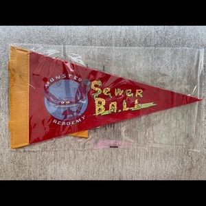 Ahhh! Real Monsters Sewer Ball Pennant